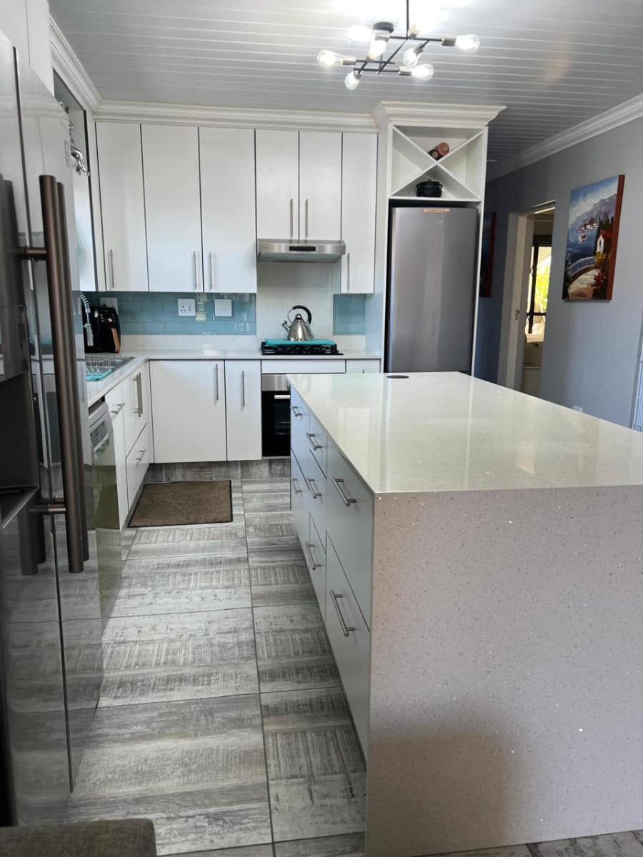 2 Bedroom Property for Sale in Island View Western Cape